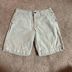 Men’s Khaki Shorts